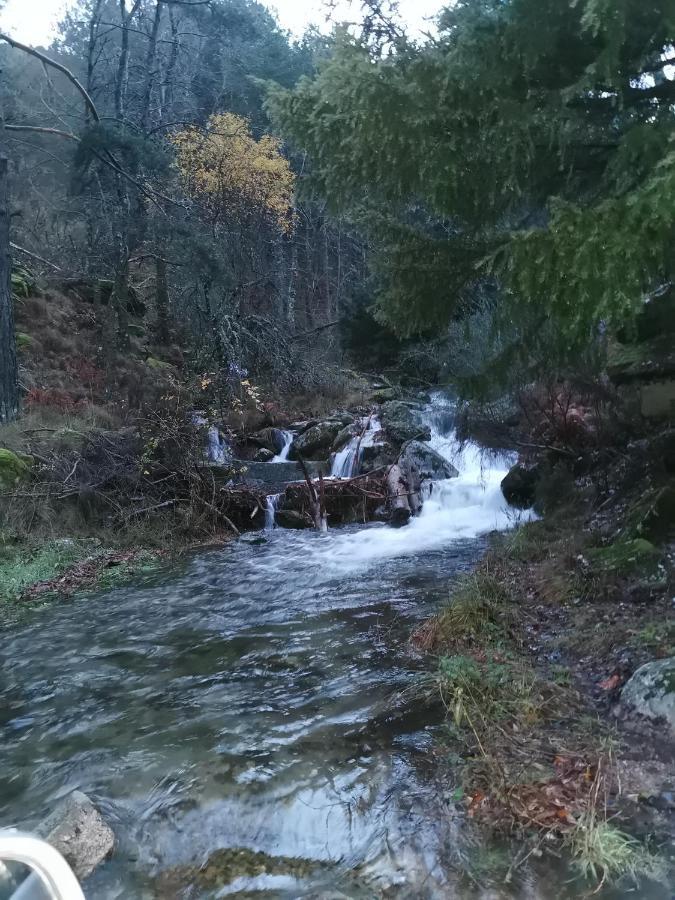 El Cauce Villa Navaluenga Eksteriør billede
