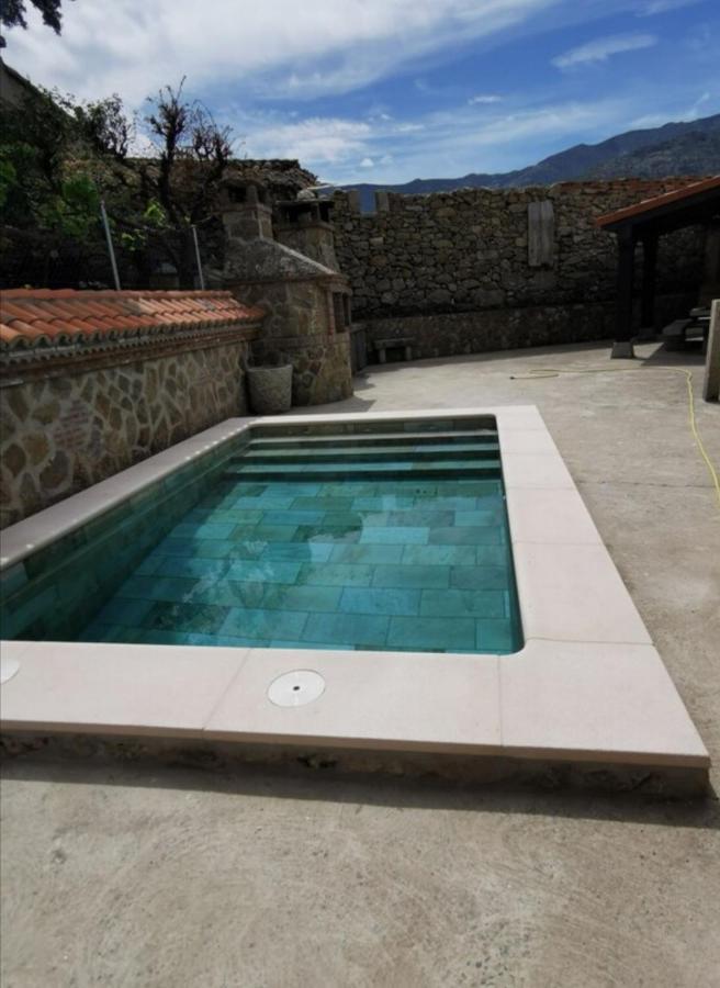 El Cauce Villa Navaluenga Eksteriør billede
